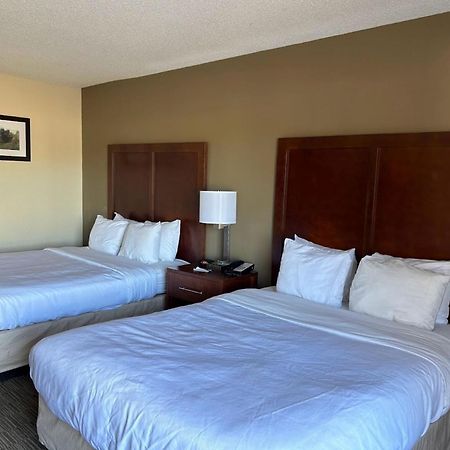 Comfort Inn & Suites Oxford South Екстериор снимка