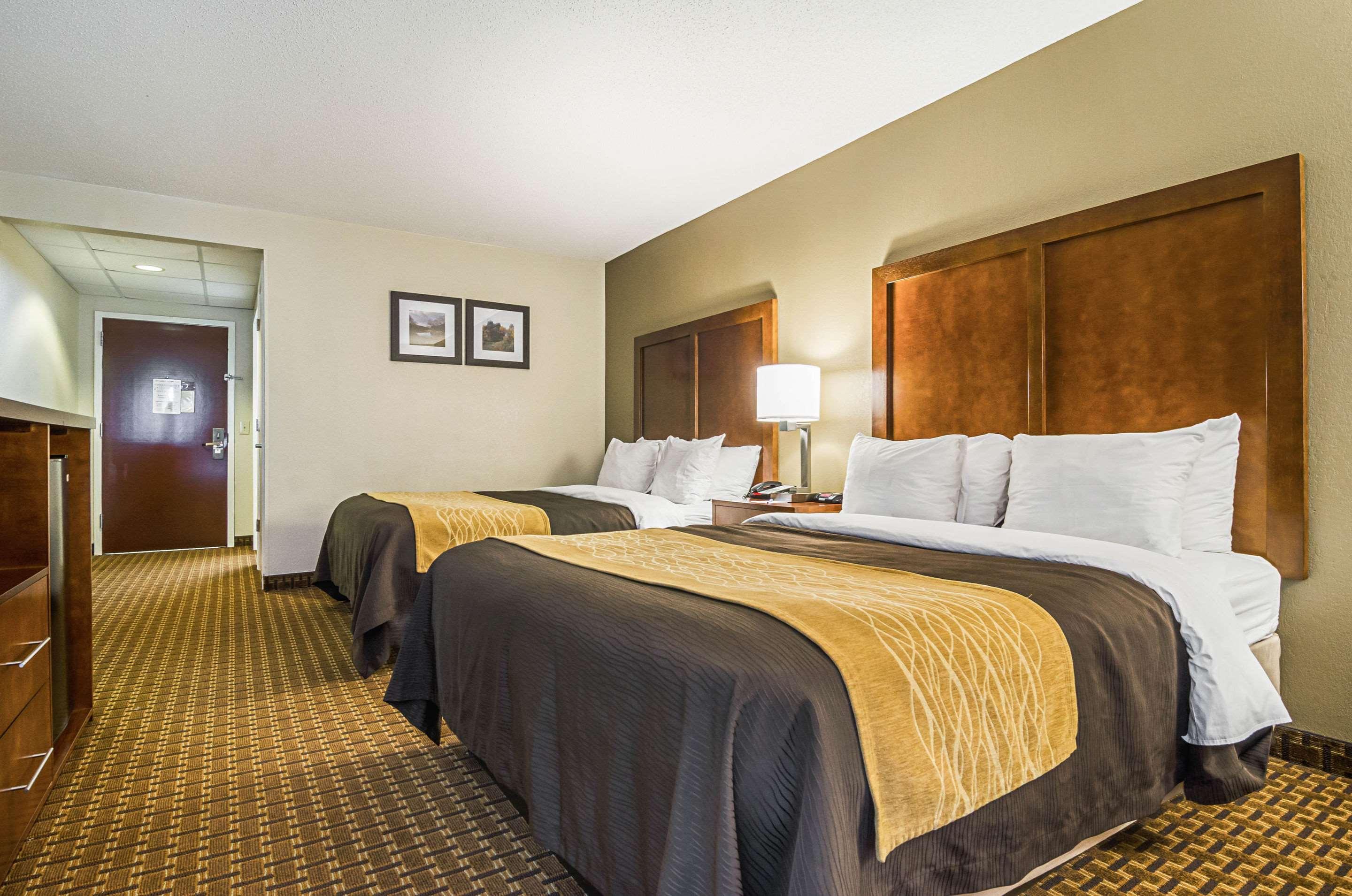 Comfort Inn & Suites Oxford South Екстериор снимка