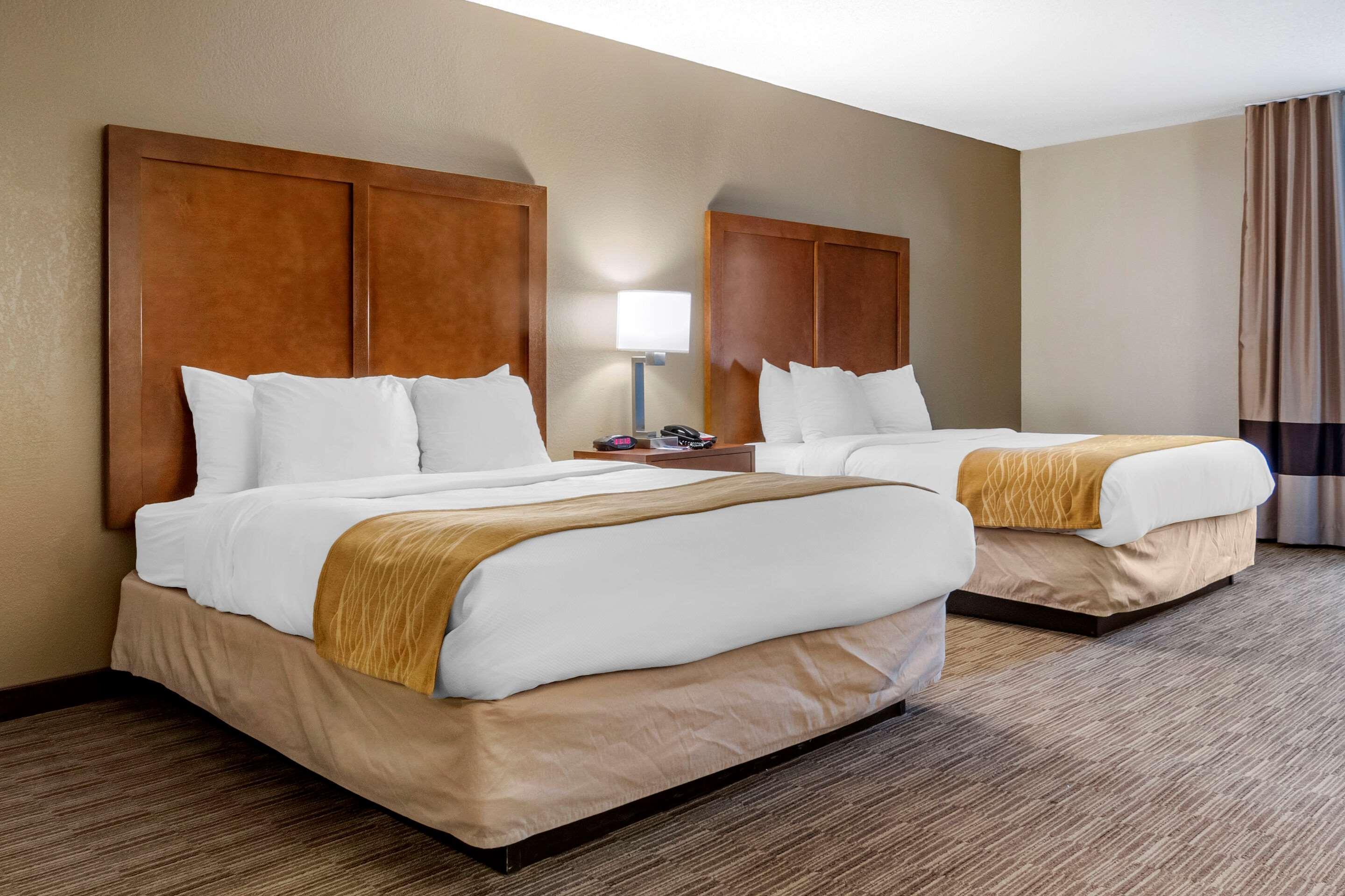 Comfort Inn & Suites Oxford South Екстериор снимка