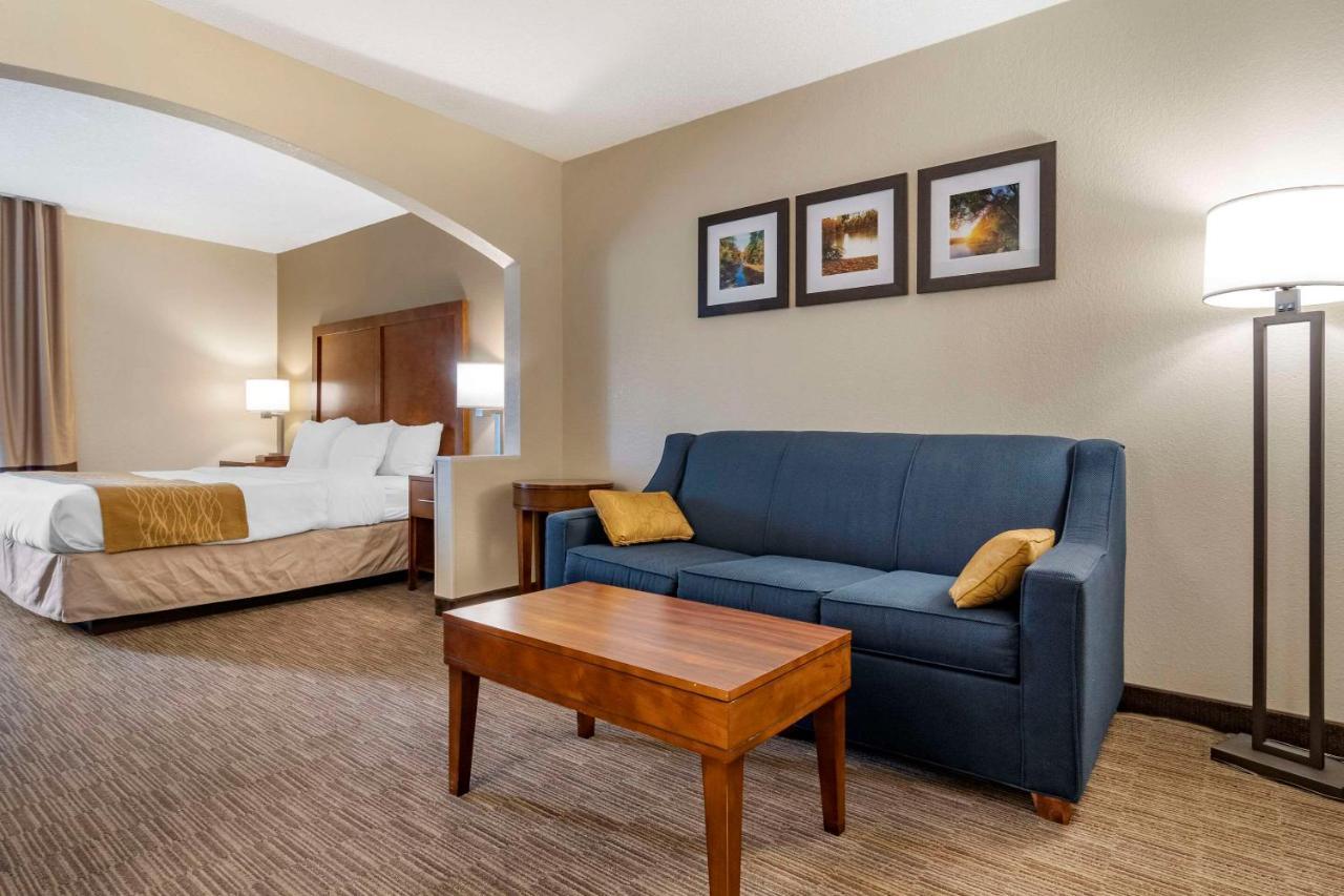 Comfort Inn & Suites Oxford South Екстериор снимка