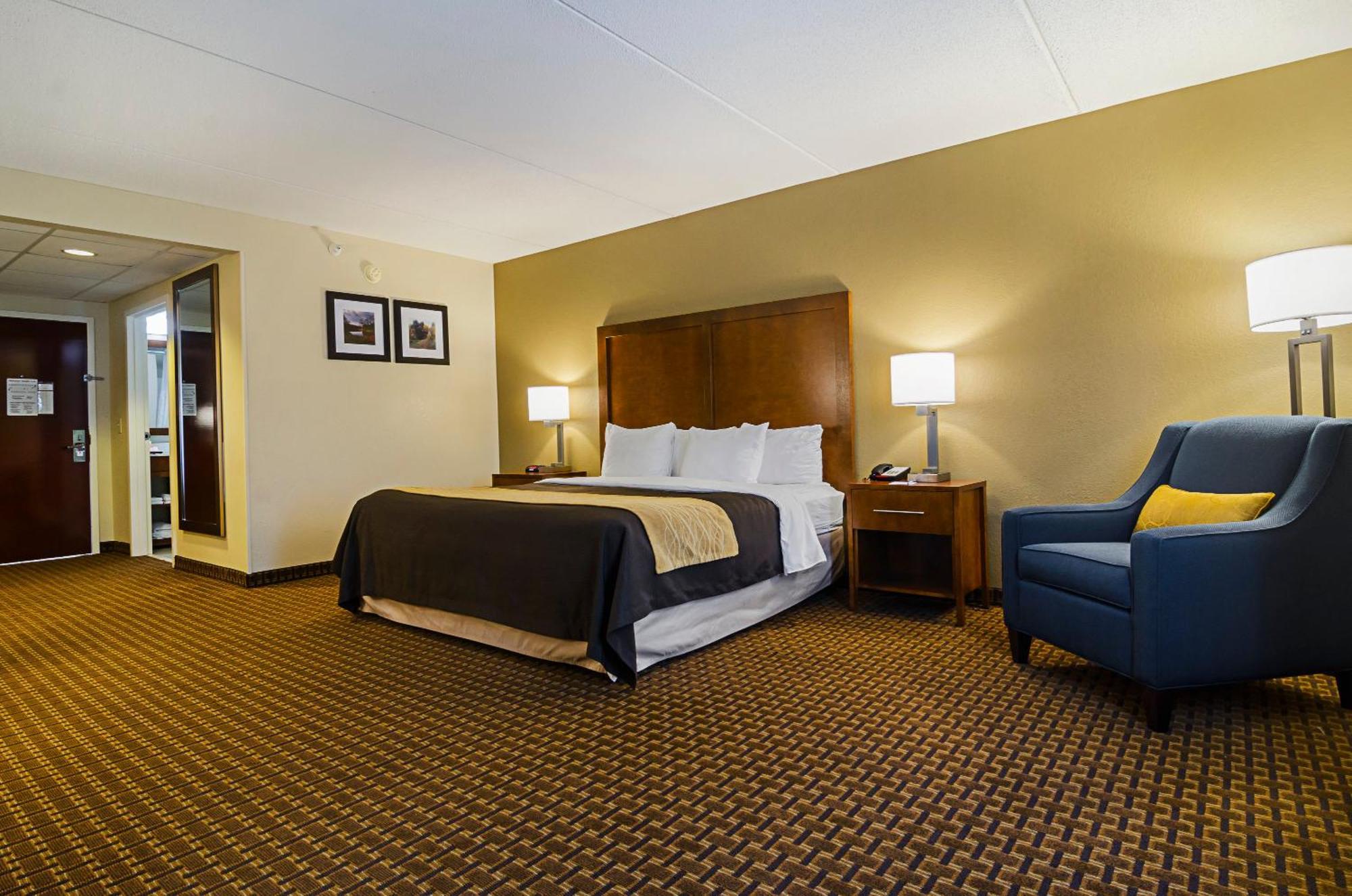 Comfort Inn & Suites Oxford South Екстериор снимка