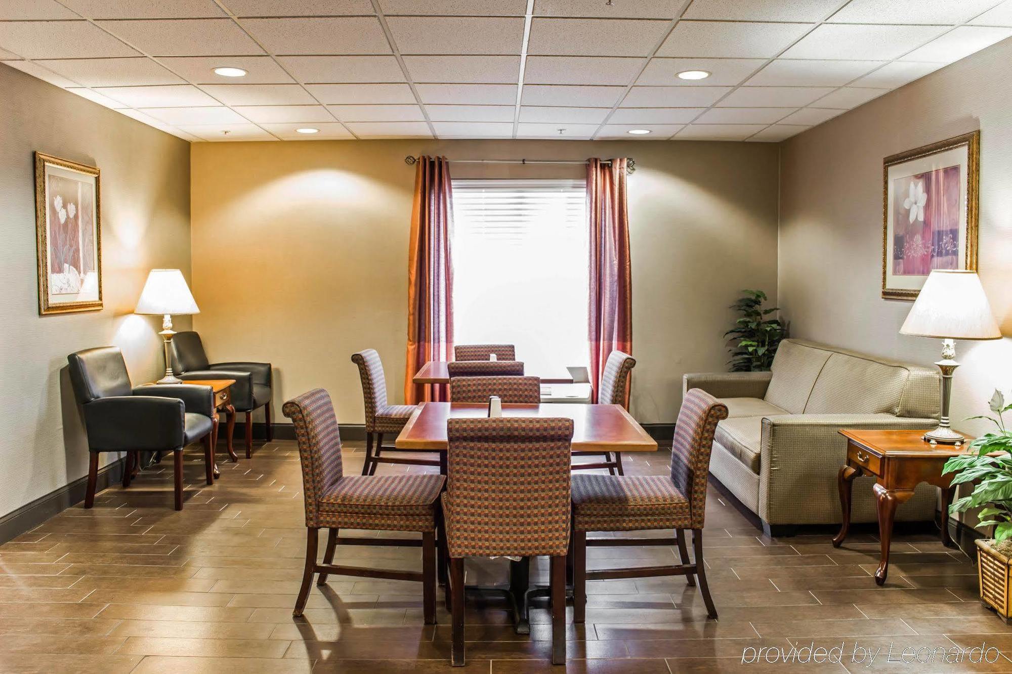 Comfort Inn & Suites Oxford South Екстериор снимка
