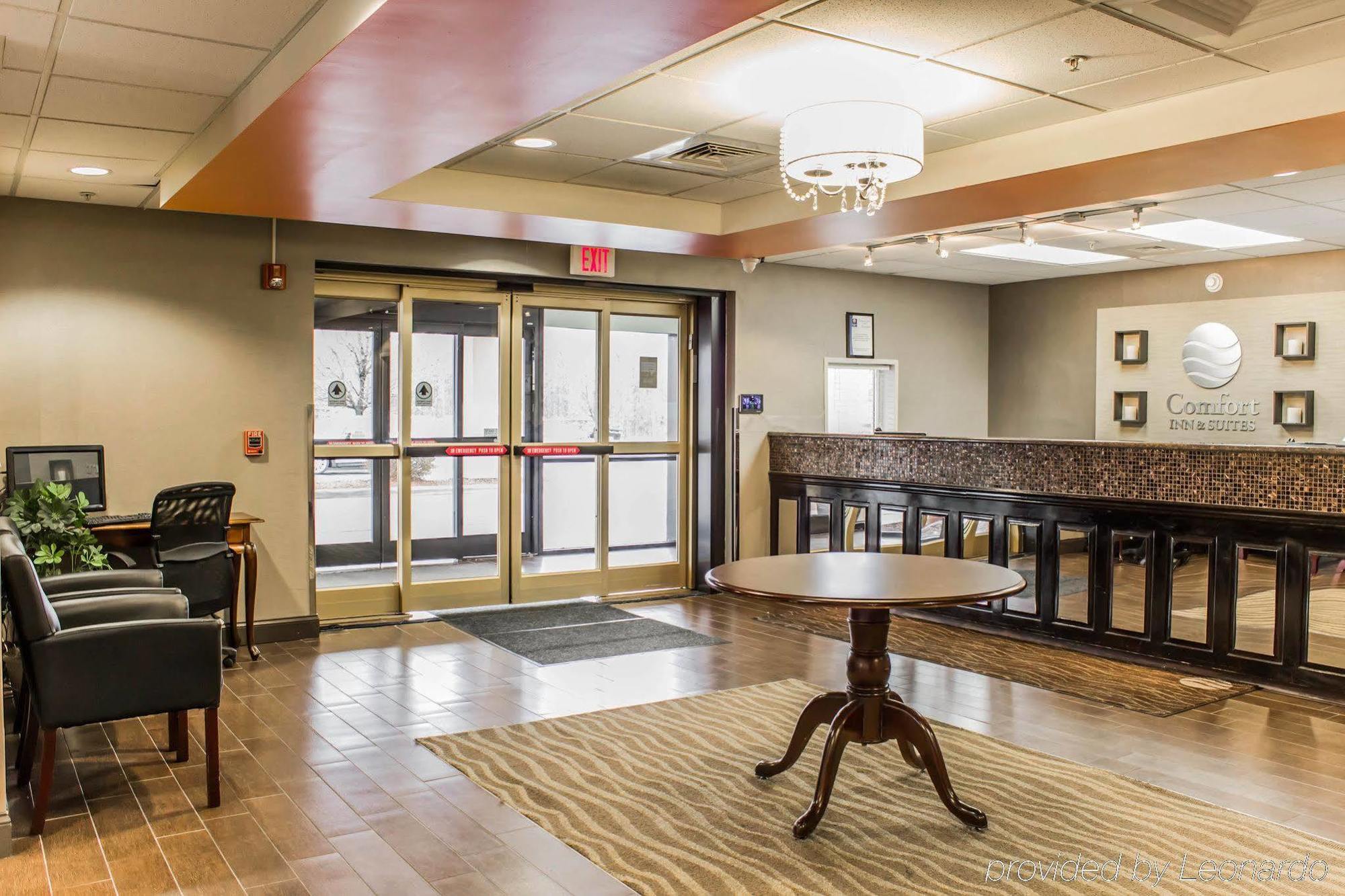 Comfort Inn & Suites Oxford South Екстериор снимка